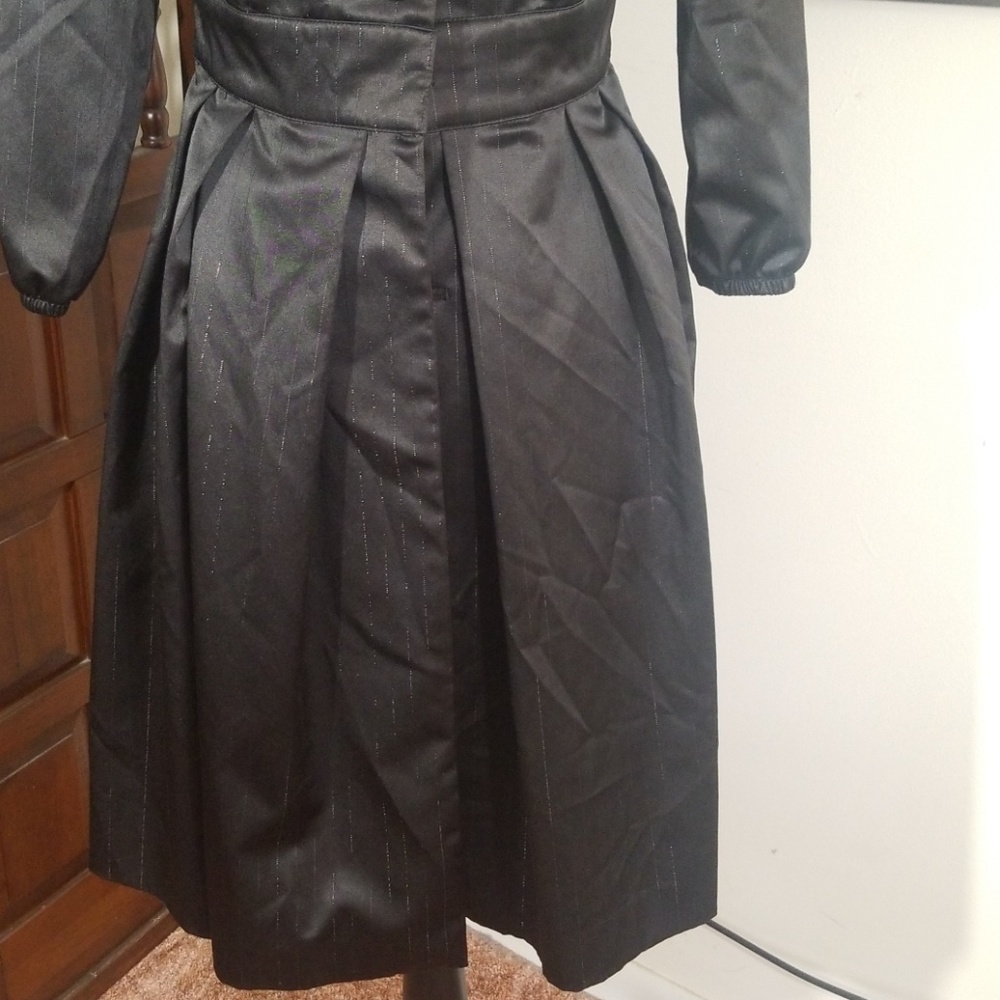 Fabulosity Black Button Front Long Sleeve Trench Coat Jacket. M - Picture 4 of 8